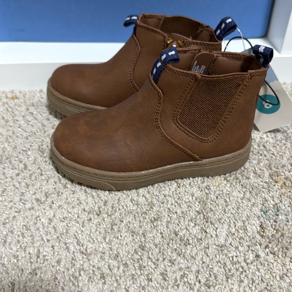 Brand new cat & jack boots